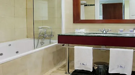 Hotel Eurostars Via Laietana 4*