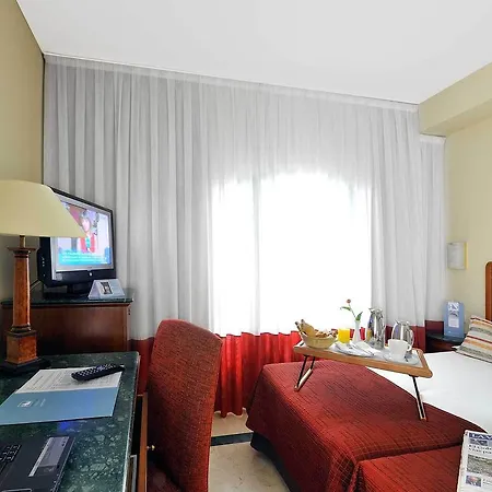 Hotel Eurostars Via Laietana 4*