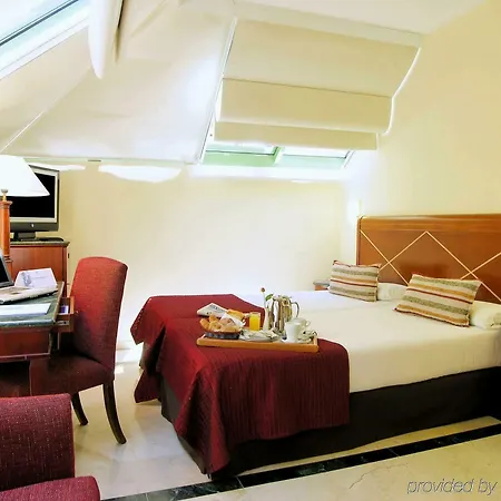 Hotel Eurostars Via Laietana 4*